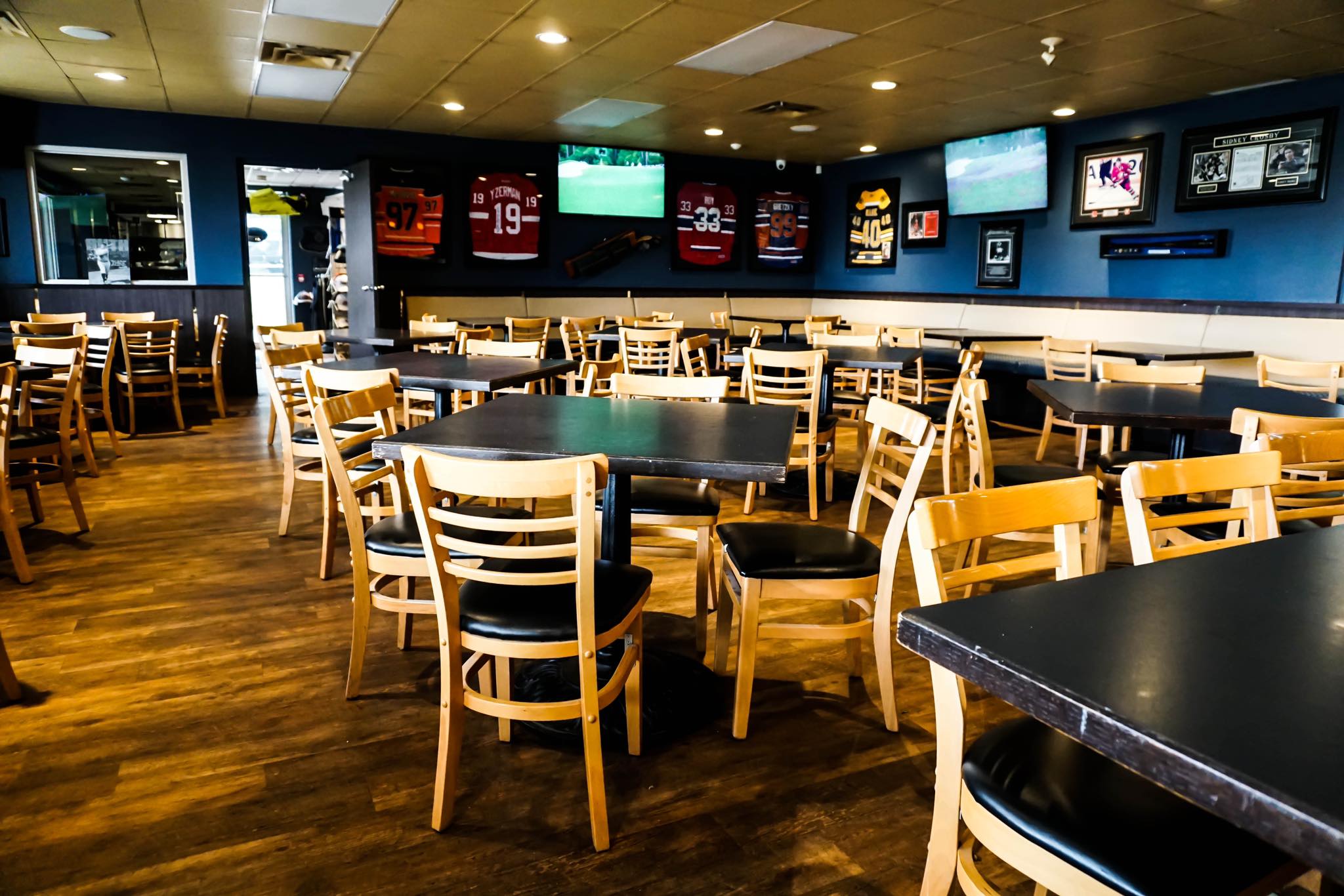 Pub & Grill Interior
